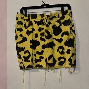 Missguided yellow leopard denim skirt
